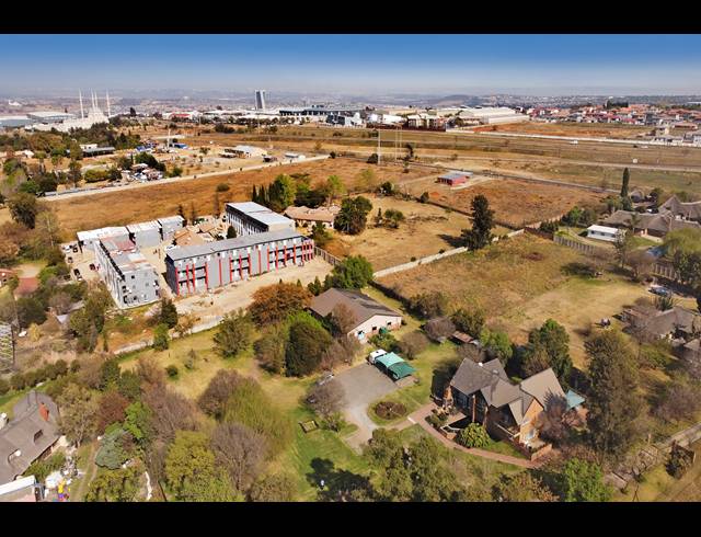 8,565M² FARM FOR SALE IN PRESIDENT PARK